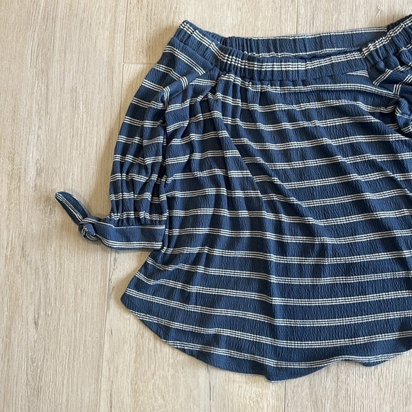 Abercrombie & Fitch Women's Striped Off Shoulder Blouse Blue White Size xs - Picture 6 of 11